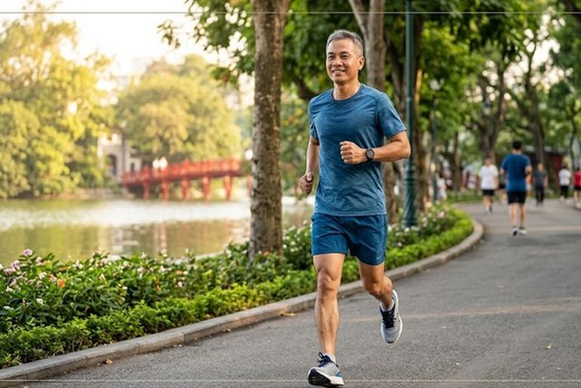 4 cách chạy bộ hỗ trợ cải thiện mỡ máu ở nam giới tuổi 50